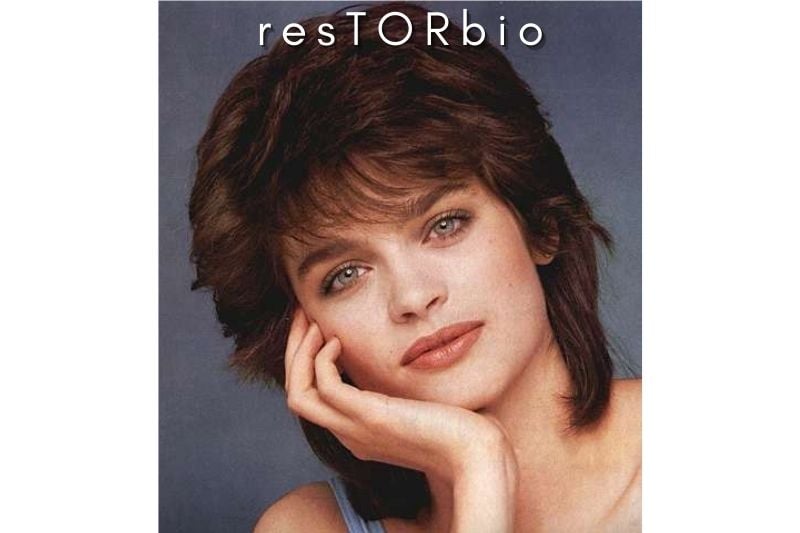 The classic 80s feathered hairstyle