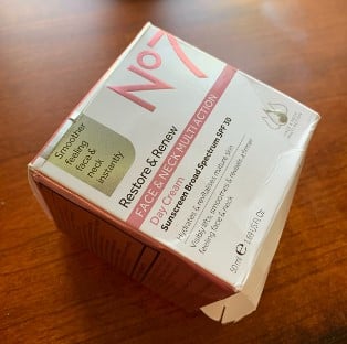 No7 Restore Renew Packaging