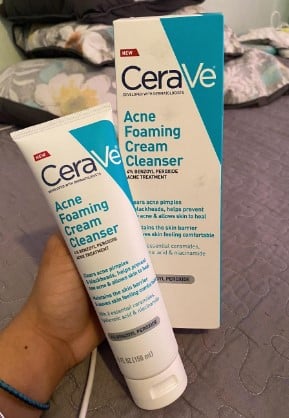 CeraVe Acne Foaming Cream Cleanser
