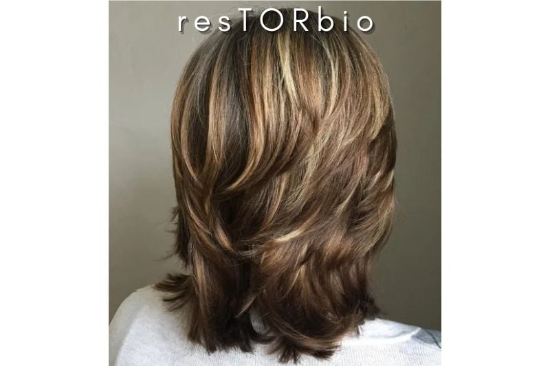 A Feathered Shag to Straighten Thick Hair